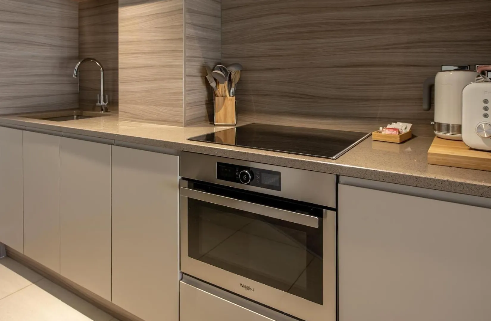 Chocolets - The Rowntree Suite York Apartment