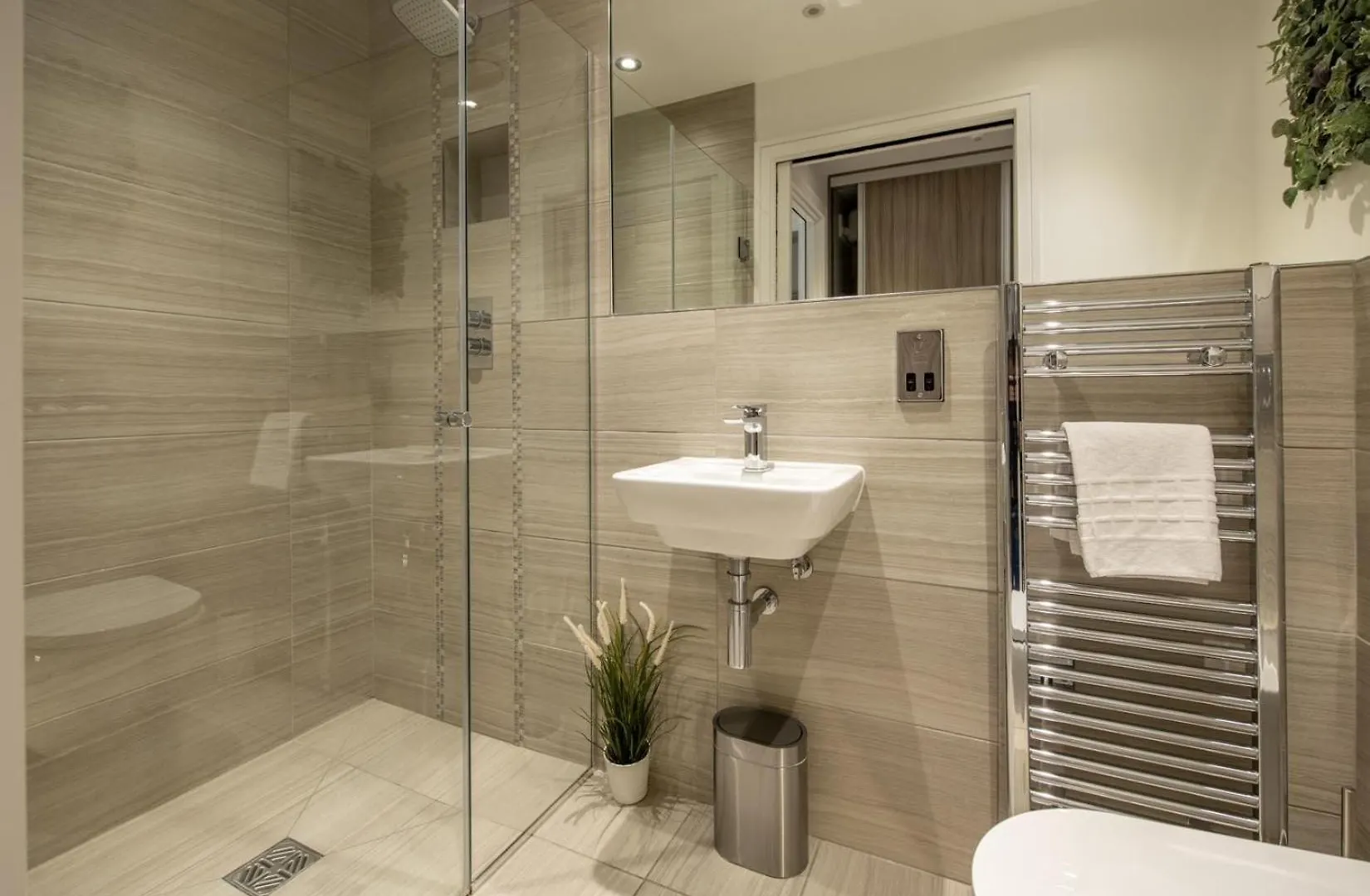 Apartment Chocolets - The Rowntree Suite York