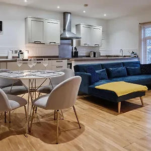 Grange Lane Apartment Manchester